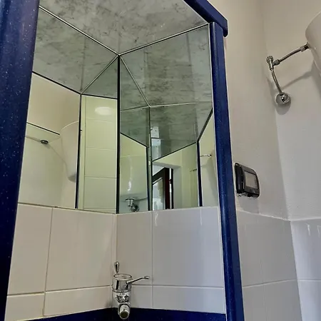 Torre Galli-dimora Di Campagna 住宿加早餐酒店