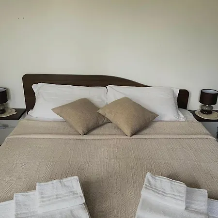 Torre Galli-dimora Di Campagna 住宿加早餐酒店 Gasponi