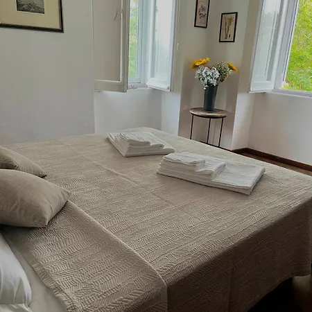 Torre Galli-dimora Di Campagna Bed & Breakfast