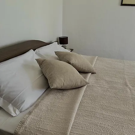 Torre Galli-dimora Di Campagna Bed and Breakfast