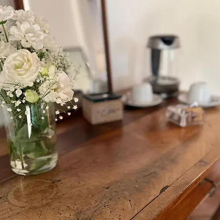 Torre Galli-dimora Di Campagna 住宿加早餐酒店 Gasponi