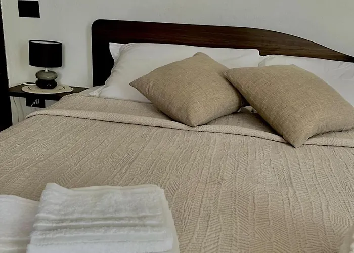 Torre Galli-dimora Di Campagna לינה וארוחת בוקר Gasponi