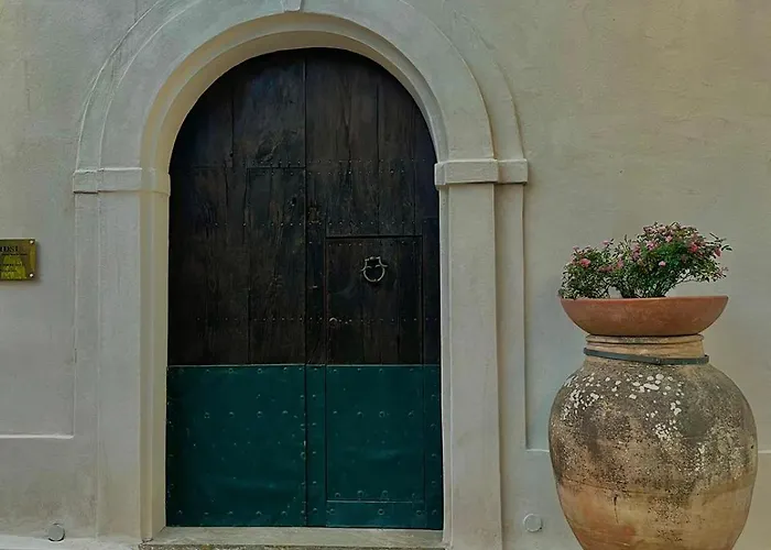 Torre Galli-dimora Di Campagna 4*